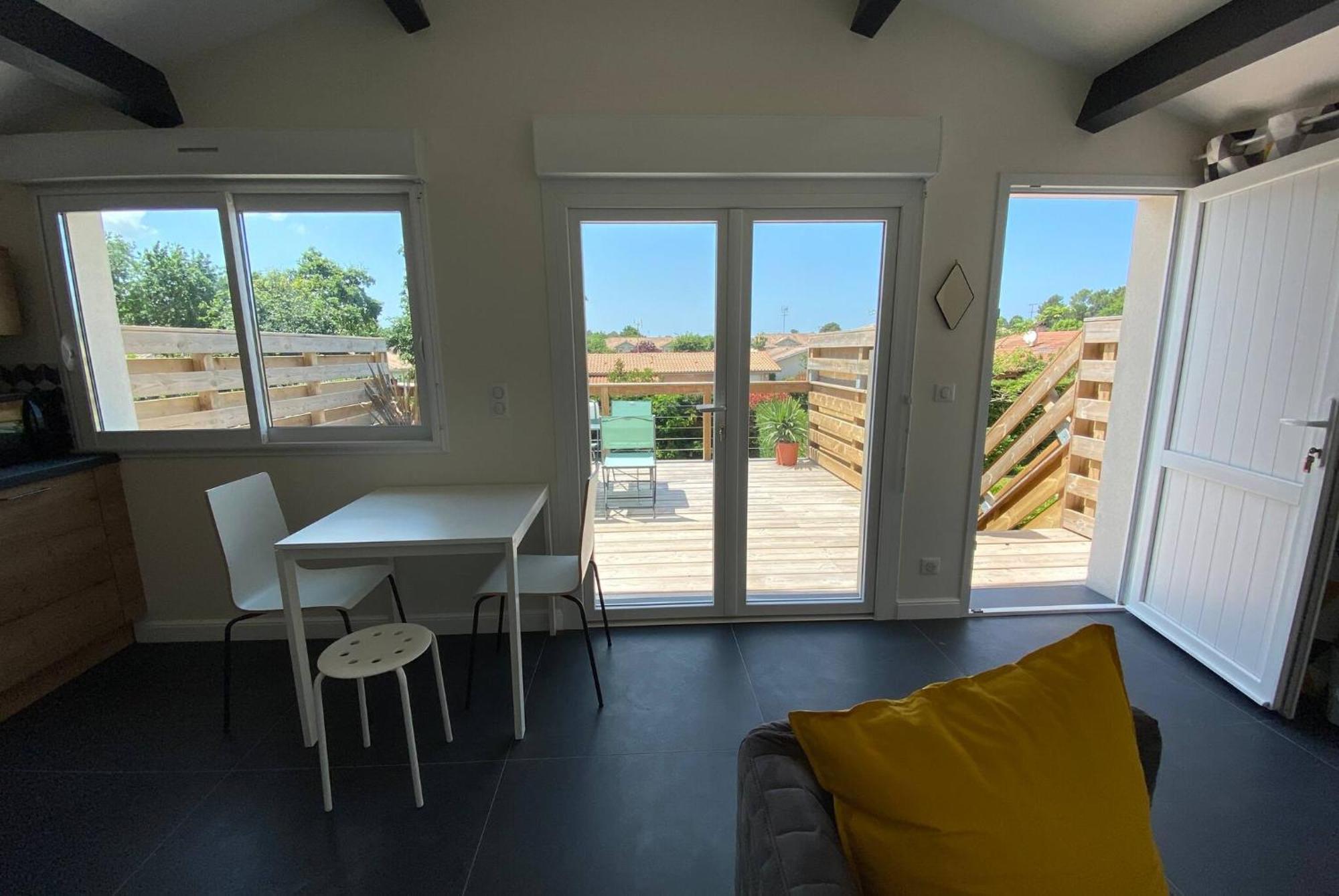 Appartement Des Pignons A Lege Bourg Exterior foto