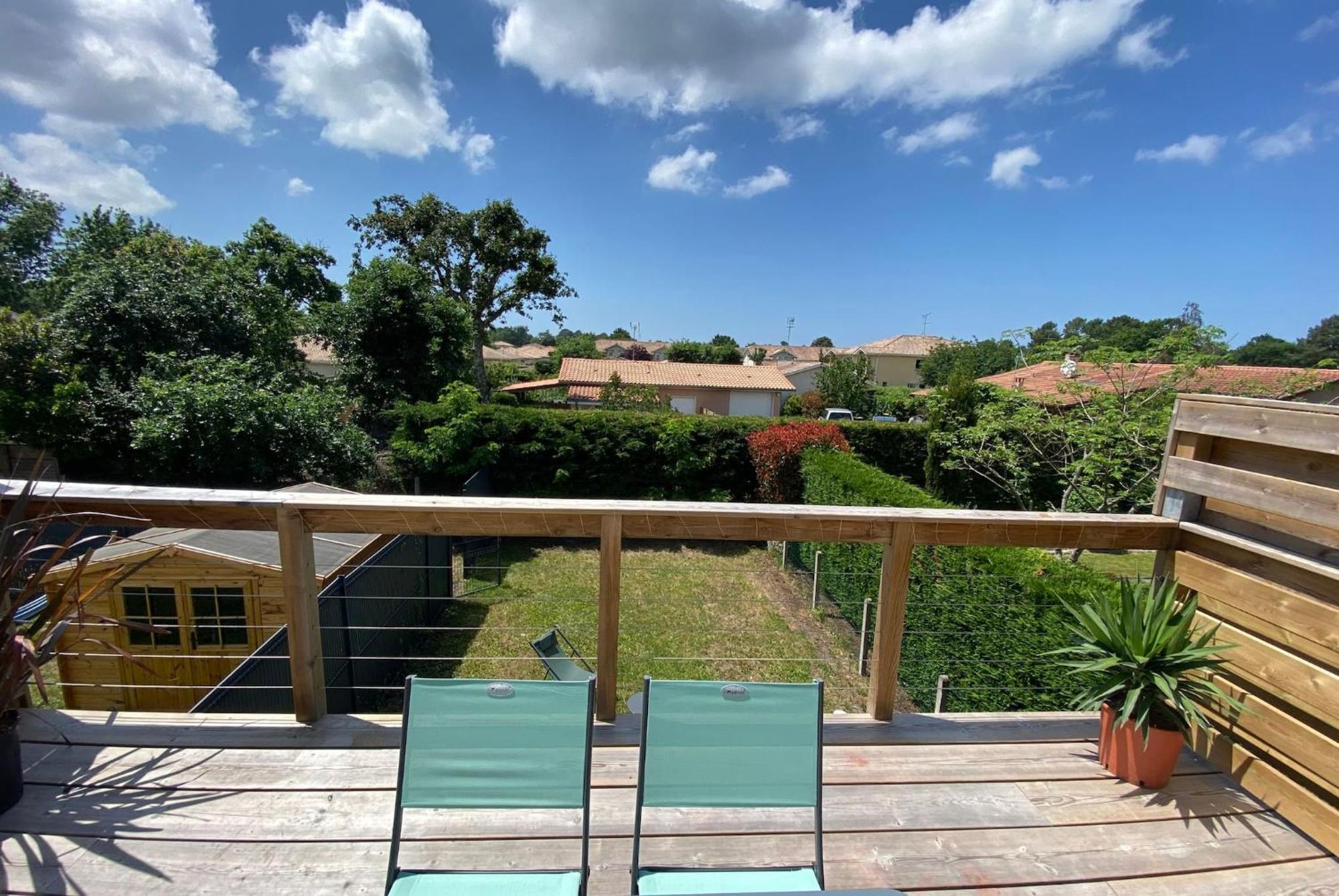 Appartement Des Pignons A Lege Bourg Exterior foto